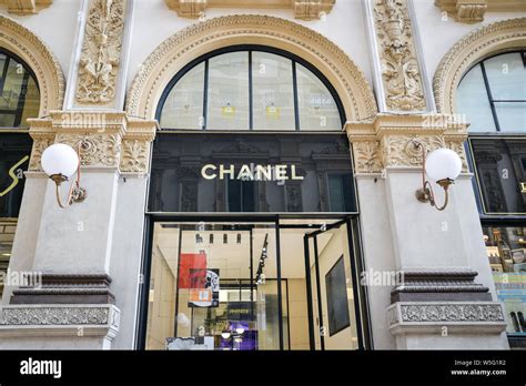 stage stockist milano chanel|Chanel stores near me.